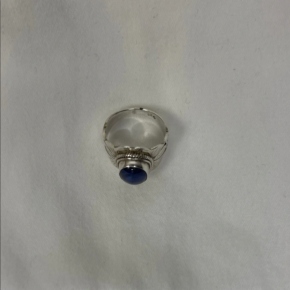 Sterling Silver and Blue Women's Ring Size 6.5 EUC